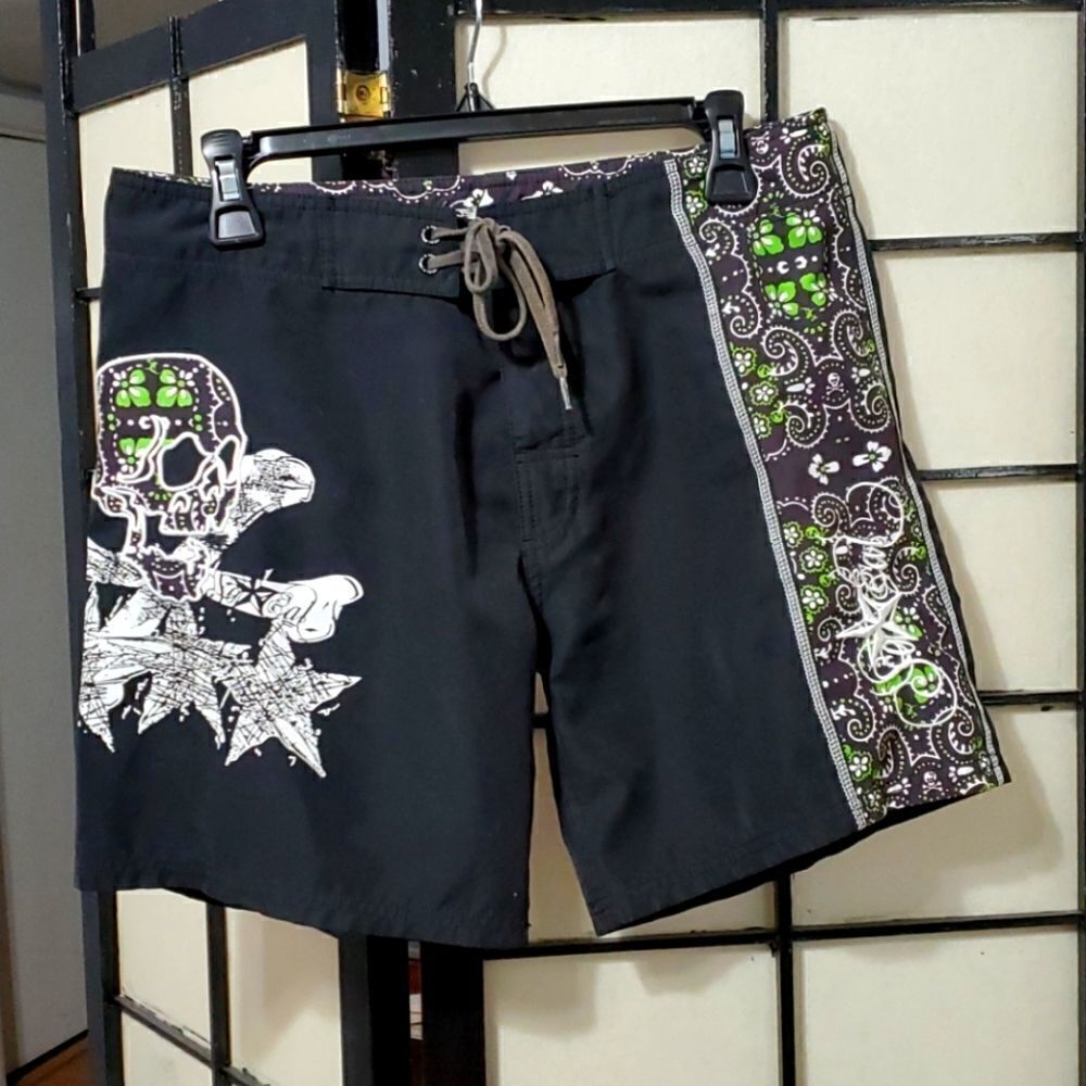So Cal Skull Embroidered Board Shorts